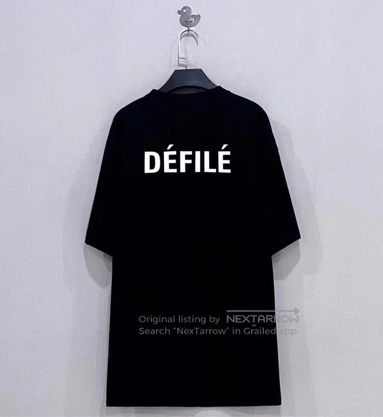 Balenciaga Balenciaga Black Defile Letter Logo Short Sleeve Size US XXS / EU 40 - 2 Thumbnail