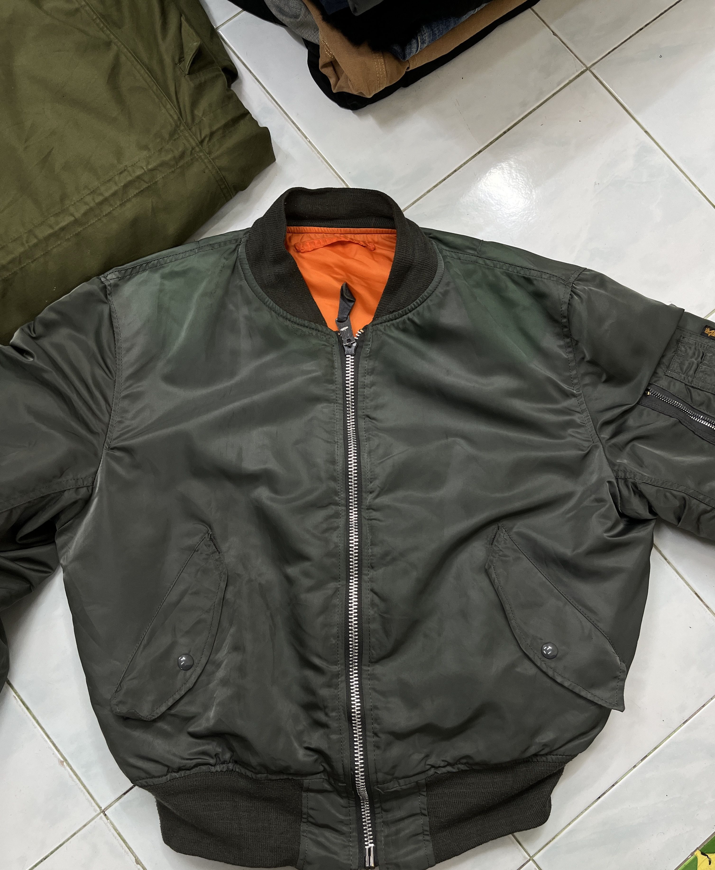Alpha Industries 🔥🔥🔥STEALS VTG ALPHA INDUSTRIES MA1 BOMBER JACKET Size US L / EU 52-54 / 3 - 13 Thumbnail