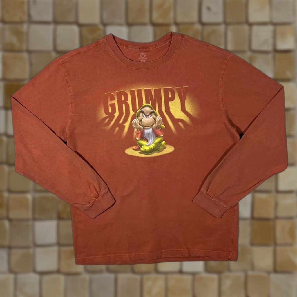 Disney Disney Disney Store Grumpy Snow White Graphic Long Sleeve Burnt Orange T-Shirt M Mens Shirt Color Orange 90s Theme Size US M / EU 48-50 / 2 - 1 Thumbnail