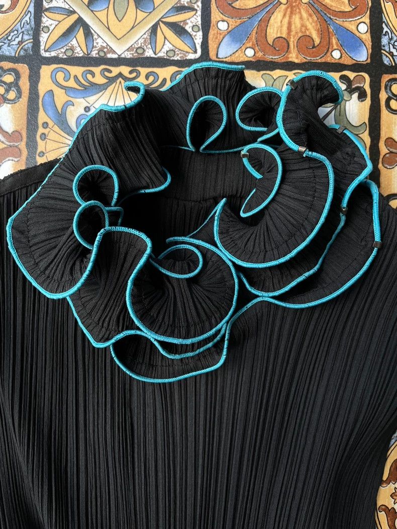 Issey Miyake Issey Miyake size:3 Black fungus lace dress Size L / US 10 / IT 46 - 2 Thumbnail