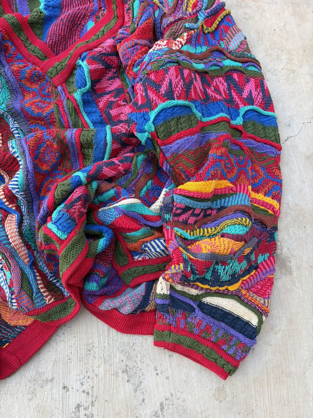 Coogi Vintage 90s Coogi 3D Knit Sweater Size US XL / EU 56 / 4 - 4 Thumbnail