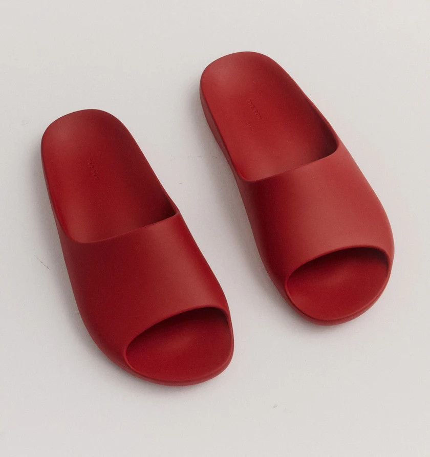 The Row o1h1sh11225 Ama Slides in Red Size US 12 / IT 42 - 3 Thumbnail