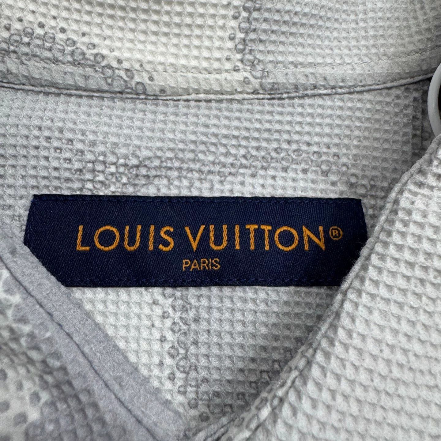 Louis Vuitton louis vuitton camouflage short sleeve shirt. Size US M / EU 48-50 / 2 - 3 Thumbnail