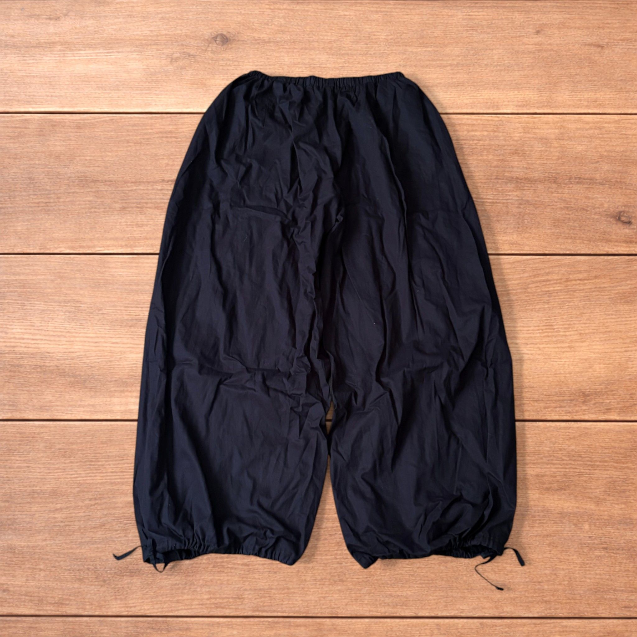 Japanese Brand Super baggy wide leg flight pants in black. Size US 34 / EU 50 - 2 Thumbnail