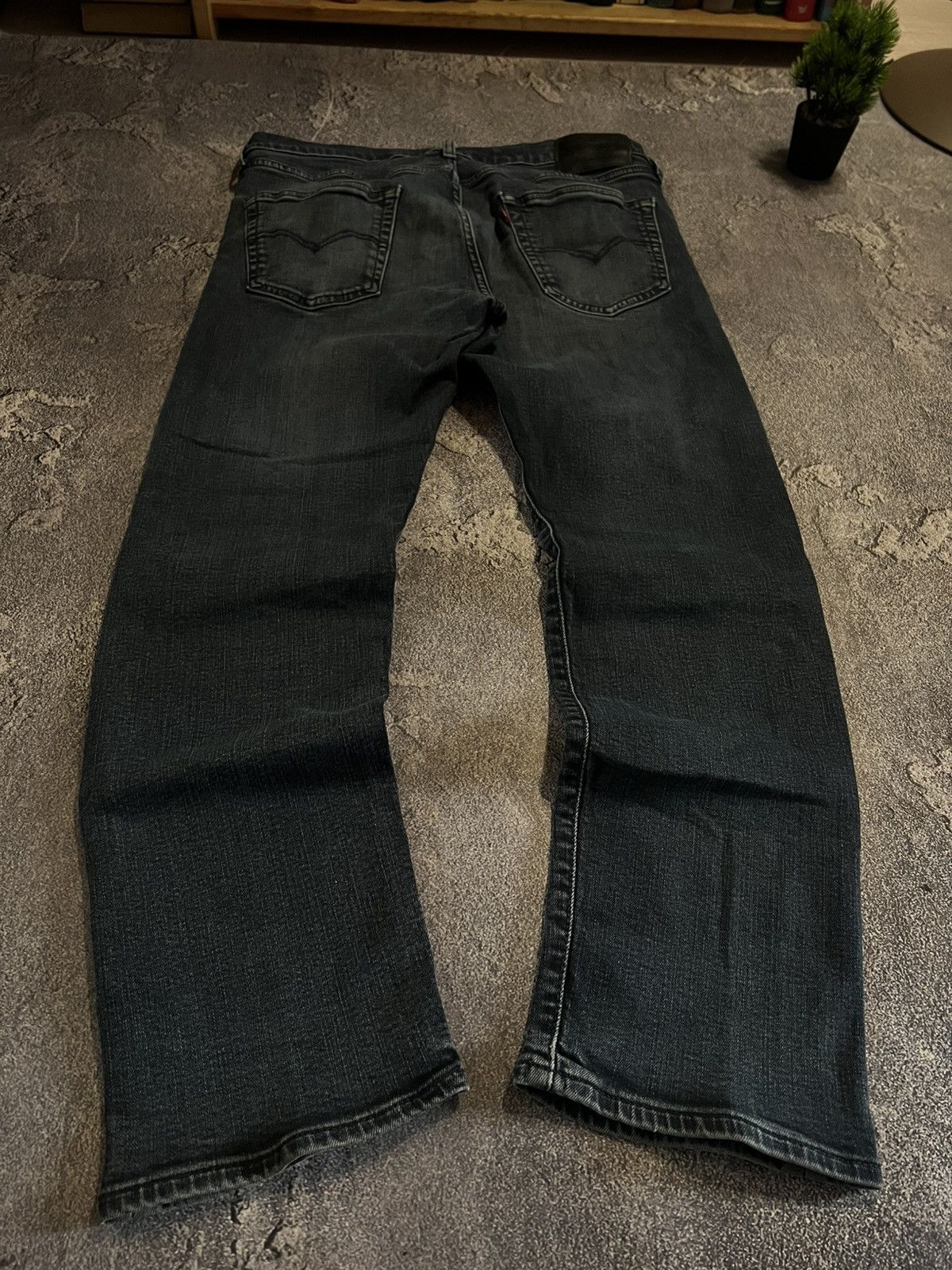 Levi's Vintage Clothing Vintage Levis Retro Style / Y2K Archive Destroyed Fit Size US 34 / EU 50 - 1 Thumbnail