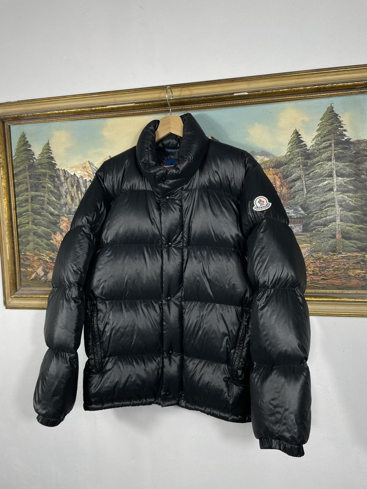 Designer × Moncler Moncler Grenoble Giubbotto Black Puffer Hoodie Shiny Drill Size US M / EU 48-50 / 2 - 2 Thumbnail