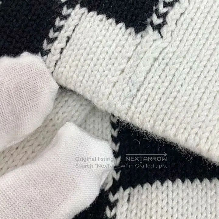 Louis Vuitton Louis Vuitton White Racing Check Cotton Sweater. Size US S / EU 44-46 / 1 - 8 Thumbnail