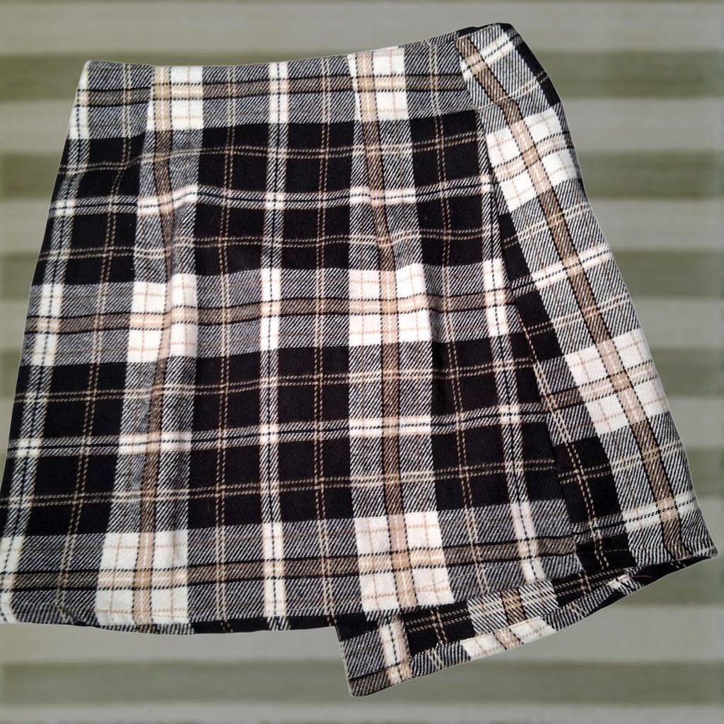 Vintage VINTAGE No Boundaries Skirt Womens XS Black NOBO Mini Plaid Flannel Faux Wrap Academia Y2K Size 26" / US 2 / IT 38 - 1 Thumbnail