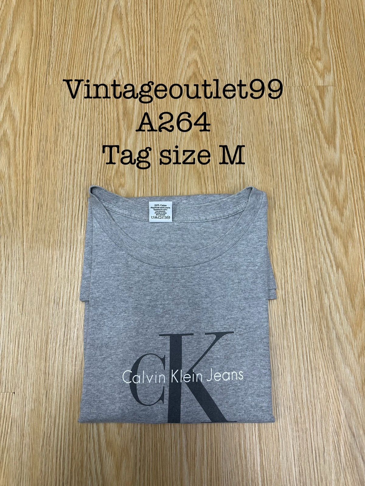 Calvin Klein Vintage Calvin Klein Usa Tshirt A264 Size US M / EU 48-50 / 2 - 9 Thumbnail
