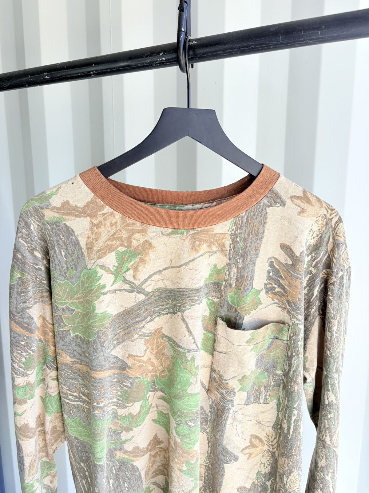 Vintage Vintage Camo Shirt Faded Thrashed Grunge Paper thin Size US XL / EU 56 / 4 - 3 Thumbnail