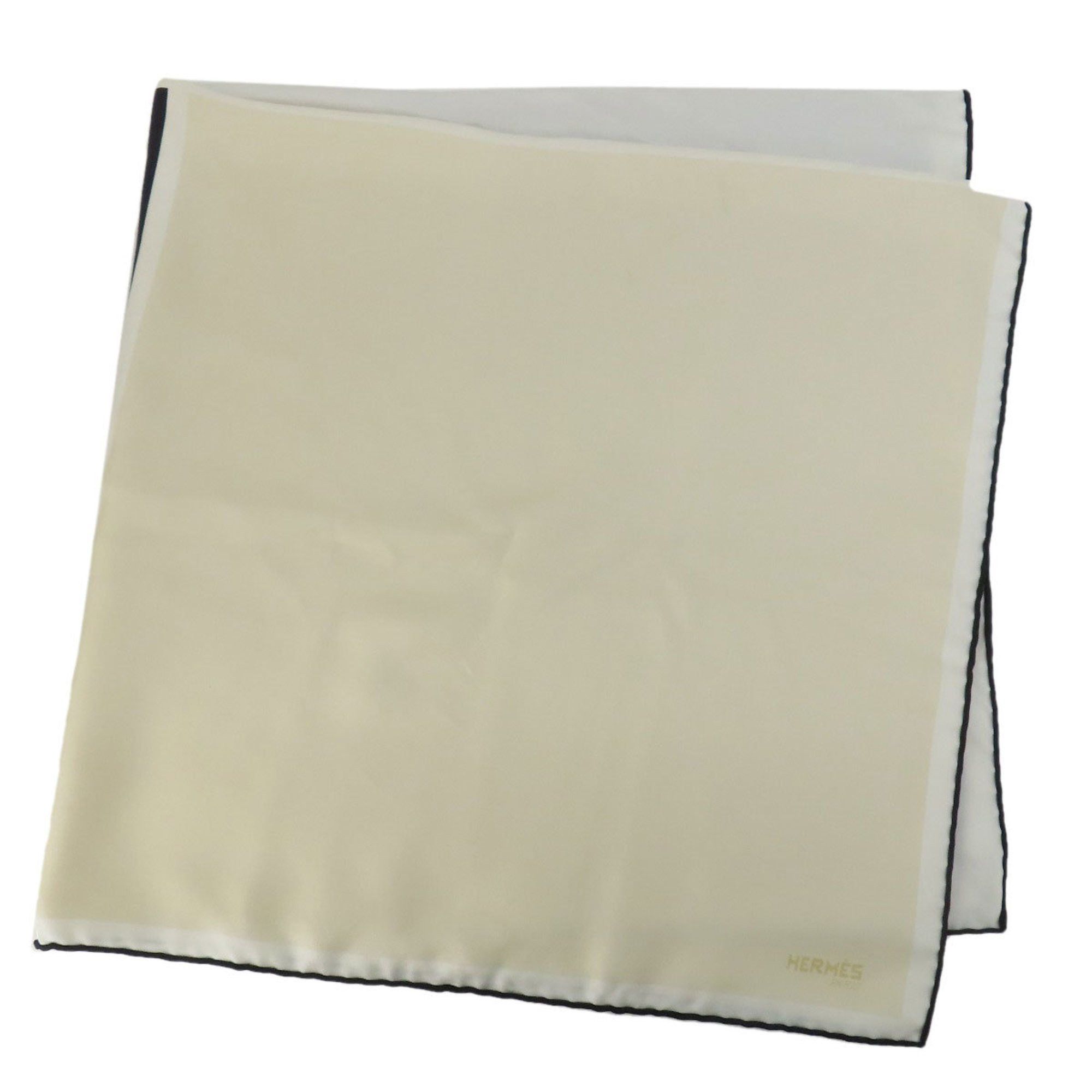 Hermès Carré scarf