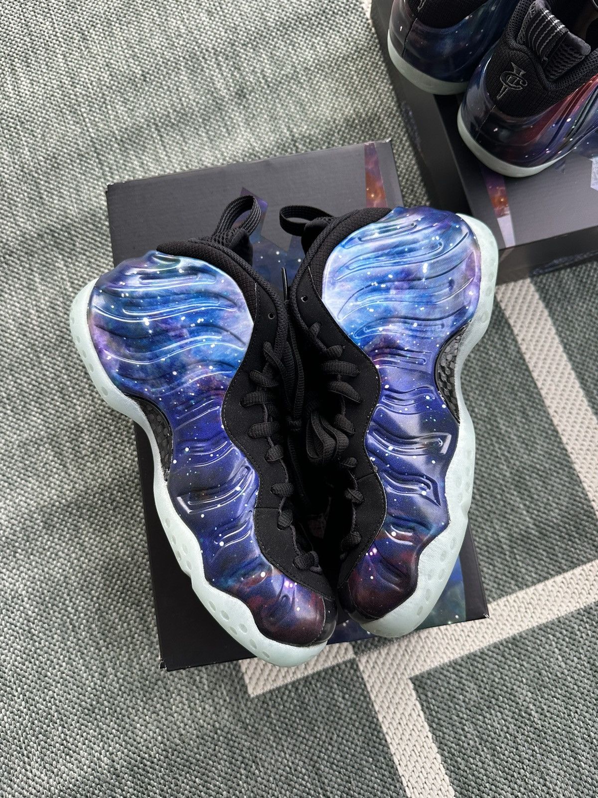 Nike Nike Air Foamposite One Galaxy 2025 size 8.5 Size US 8.5 / EU 41-42 - 2 Thumbnail