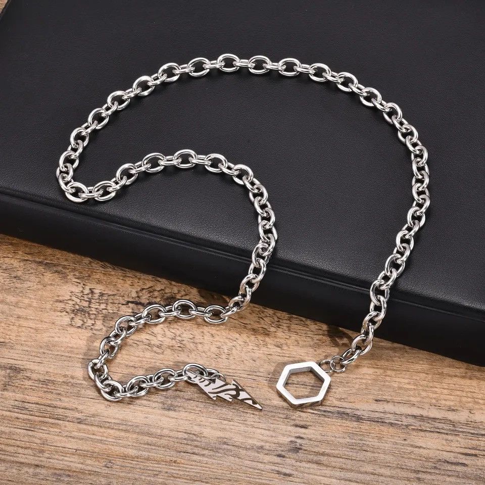 Jewelry Hexagonal Lightning Necklaces Size ONE SIZE - 3 Thumbnail