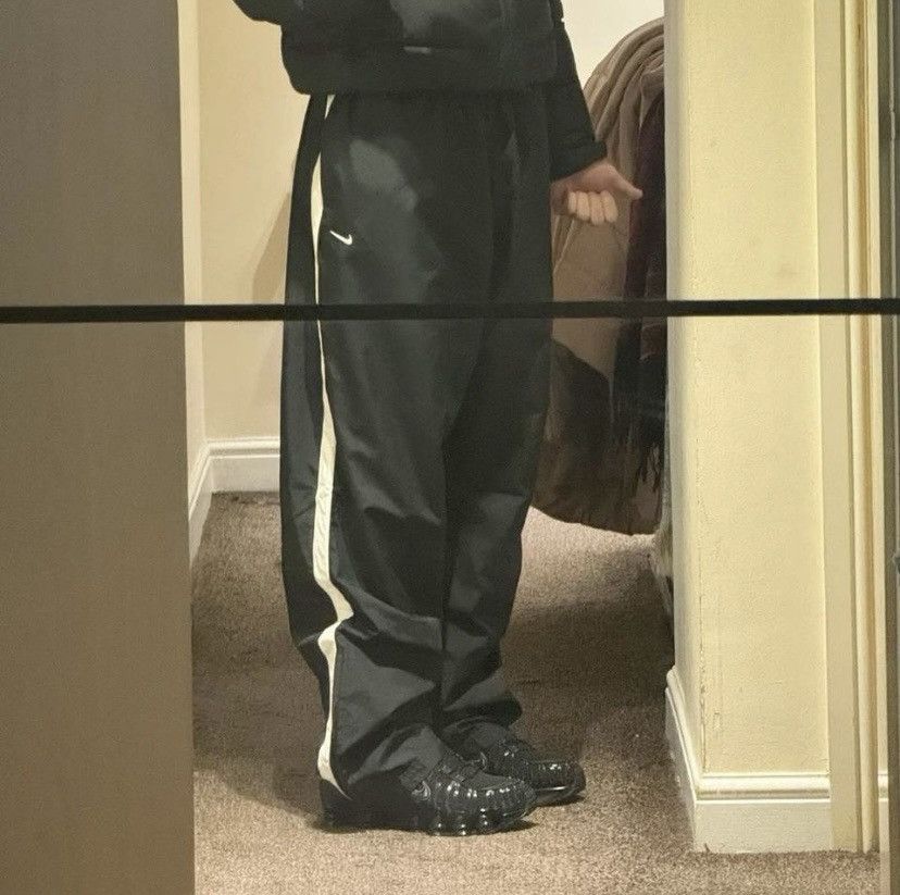 Nike × Vintage Vintage Nike 2000s Baggy track pants Size US 34 / EU 50 - 1 Thumbnail
