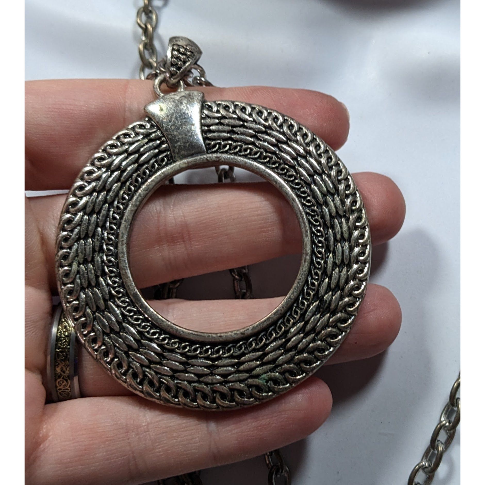 Other Unique Bohemian Open Circle Medallion Pendant Necklace Size ONE SIZE - 3 Thumbnail