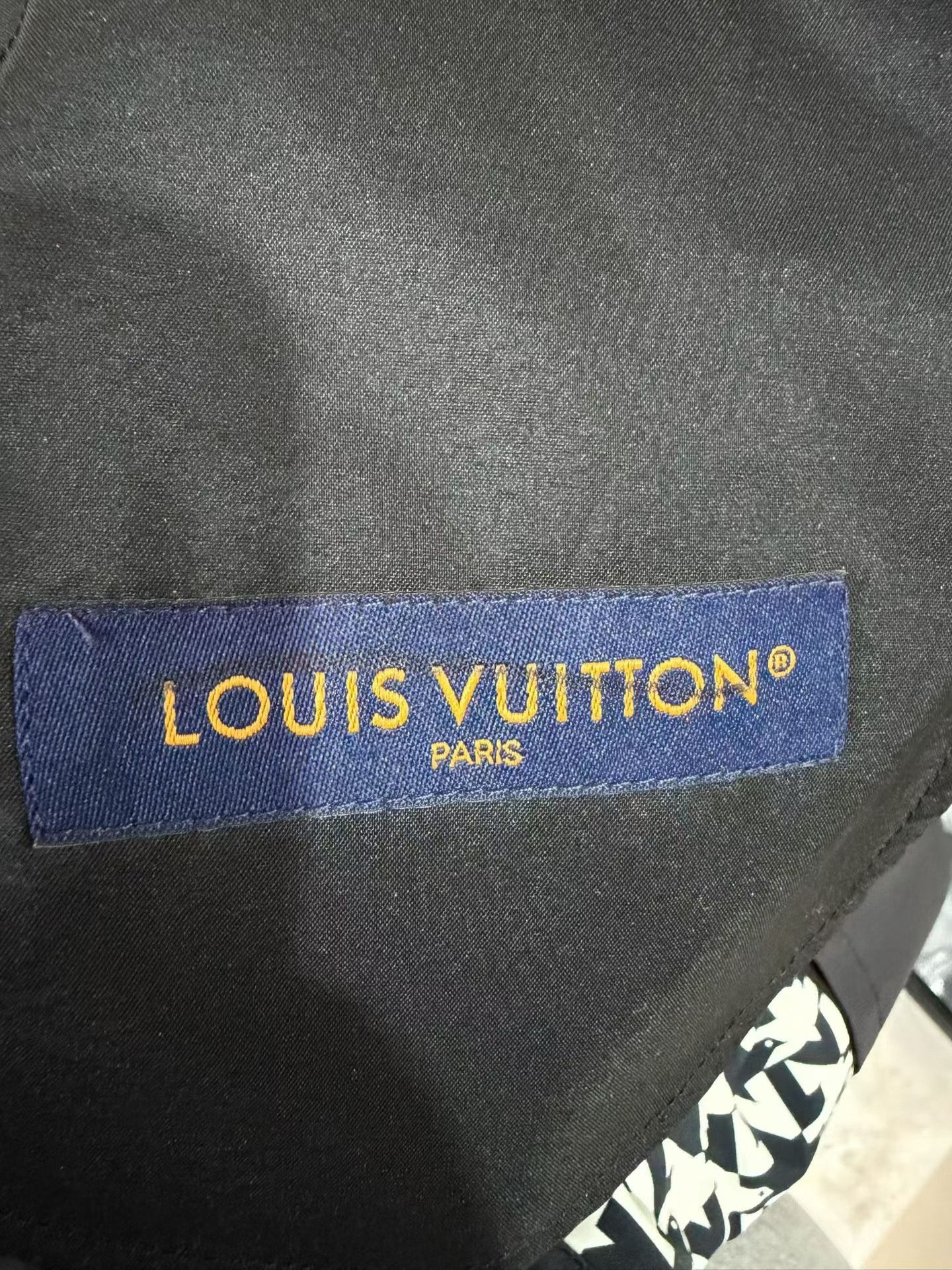 Louis Vuitton Louis Vuitton LV Doves Houndstooth Tech Joggers Size US 28 / EU 44 - 7 Thumbnail