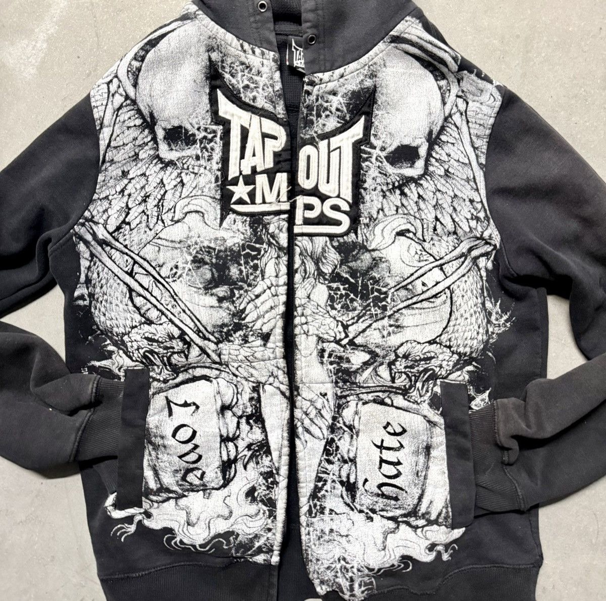 Tapout Vintage Tapout "Love & Hate" Skull Zip-Up Hoodie Size US M / EU 48-50 / 2 - 2 Thumbnail
