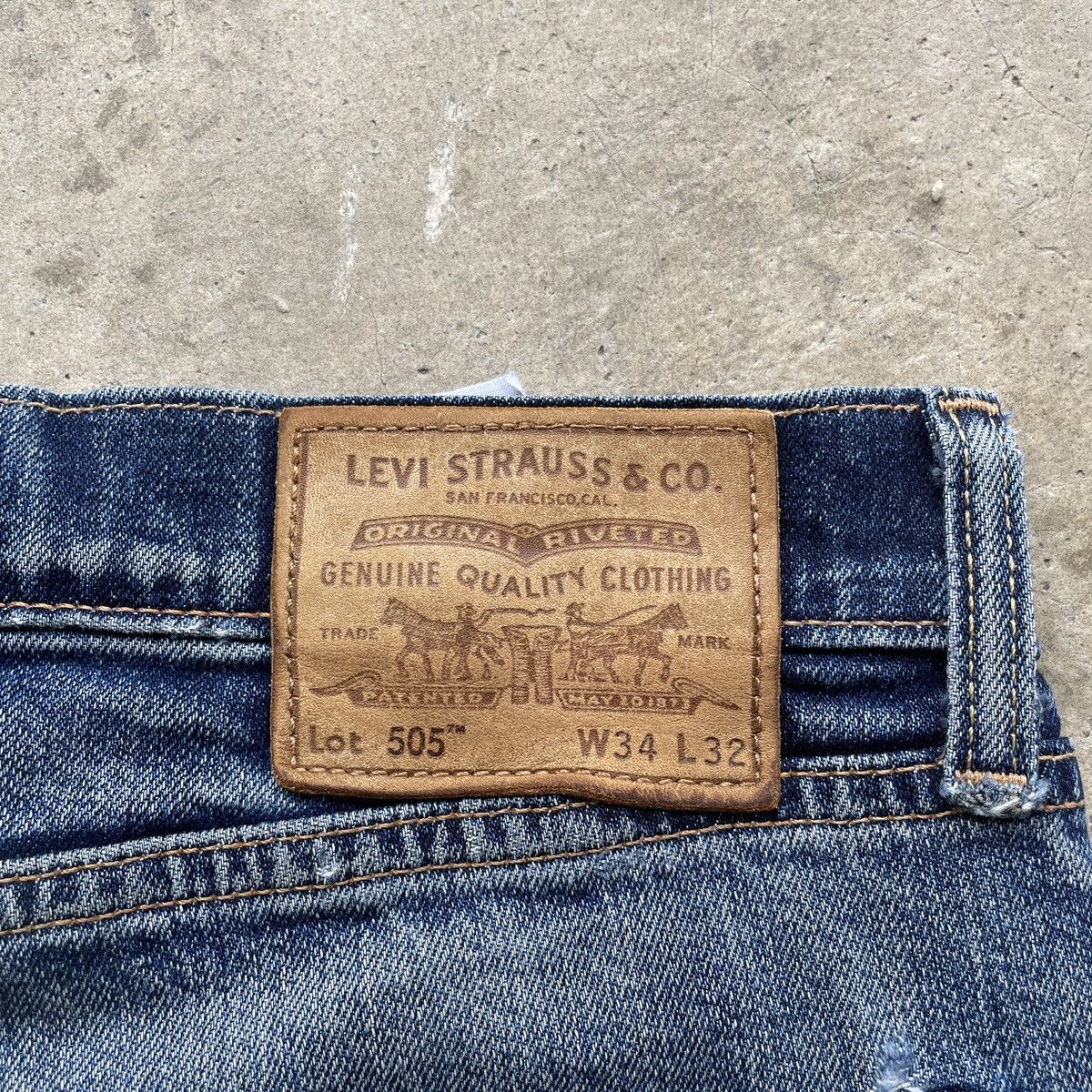 Levi's Vintage Levi’s 505 Big E THRASHED Jean Faded Denim Pants W34 Size US 34 / EU 50 - 10 Thumbnail