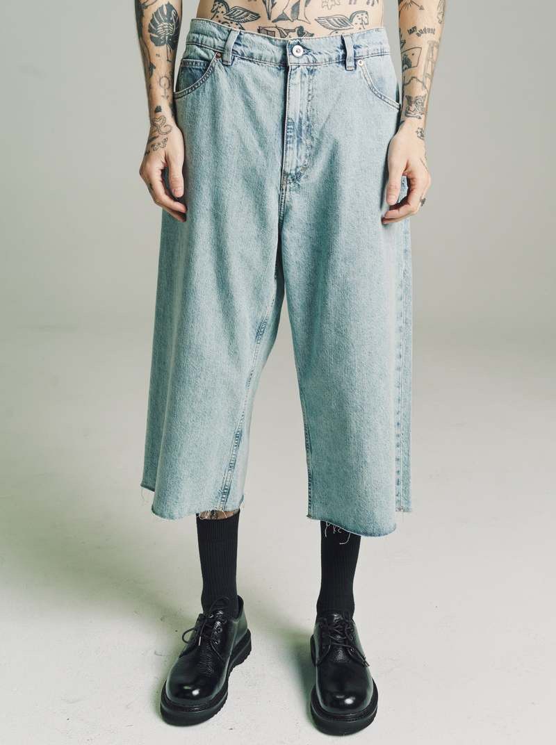 Capri Cut Shorts main image 1
