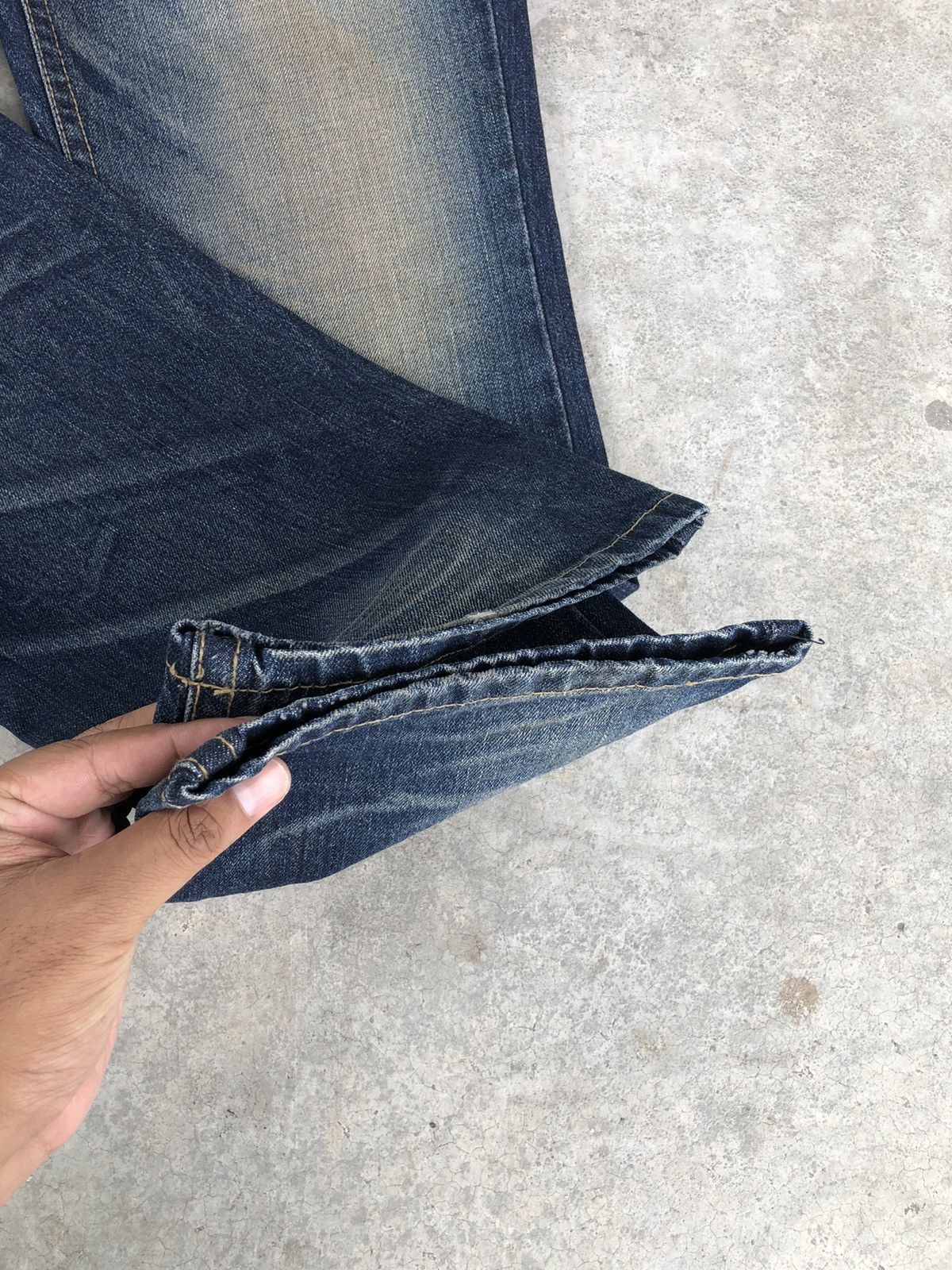 Japanese Brand Yoshitomo Nara Lolita Love Distressed Jeans Size US 32 / EU 48 - 14 Thumbnail