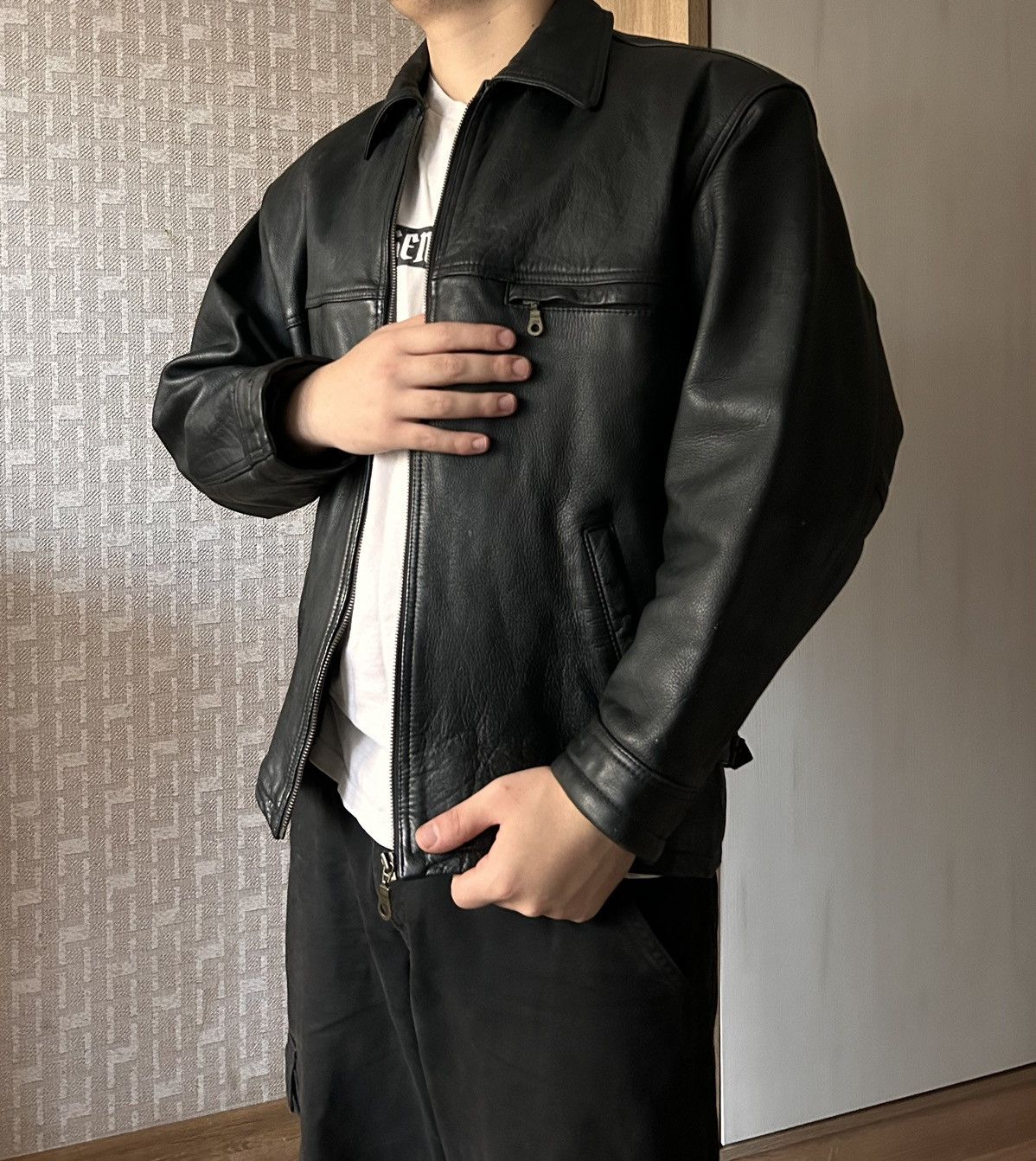 Genuine Leather Vintage Genuine Leather jacket mens bombers jacket y2k Size US L / EU 52-54 / 3 - 2 Thumbnail
