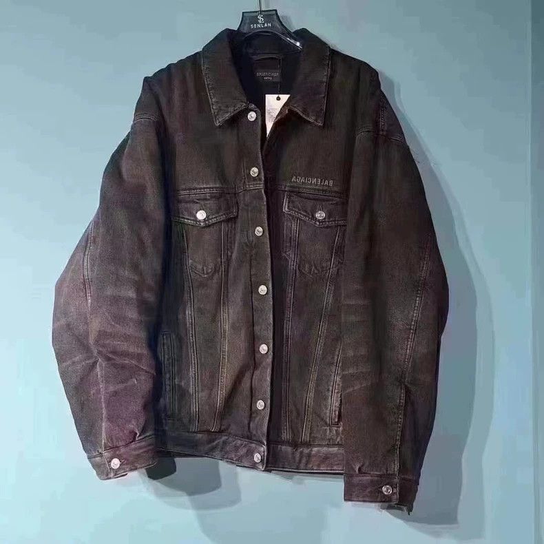 Balenciaga Balenciaga black and gray back printed logo cotton jacket-2 Size US L / EU 52-54 / 3 - 1 Thumbnail