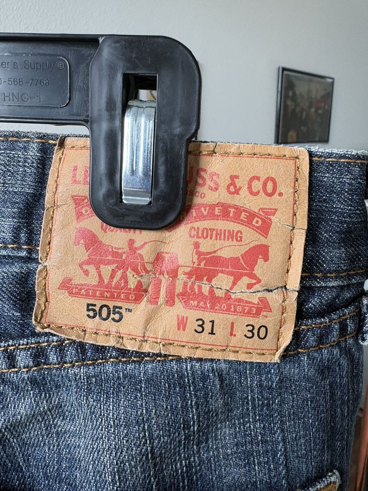 Levi's 505 Dark Wash Size US 30 / EU 46 - 4 Thumbnail
