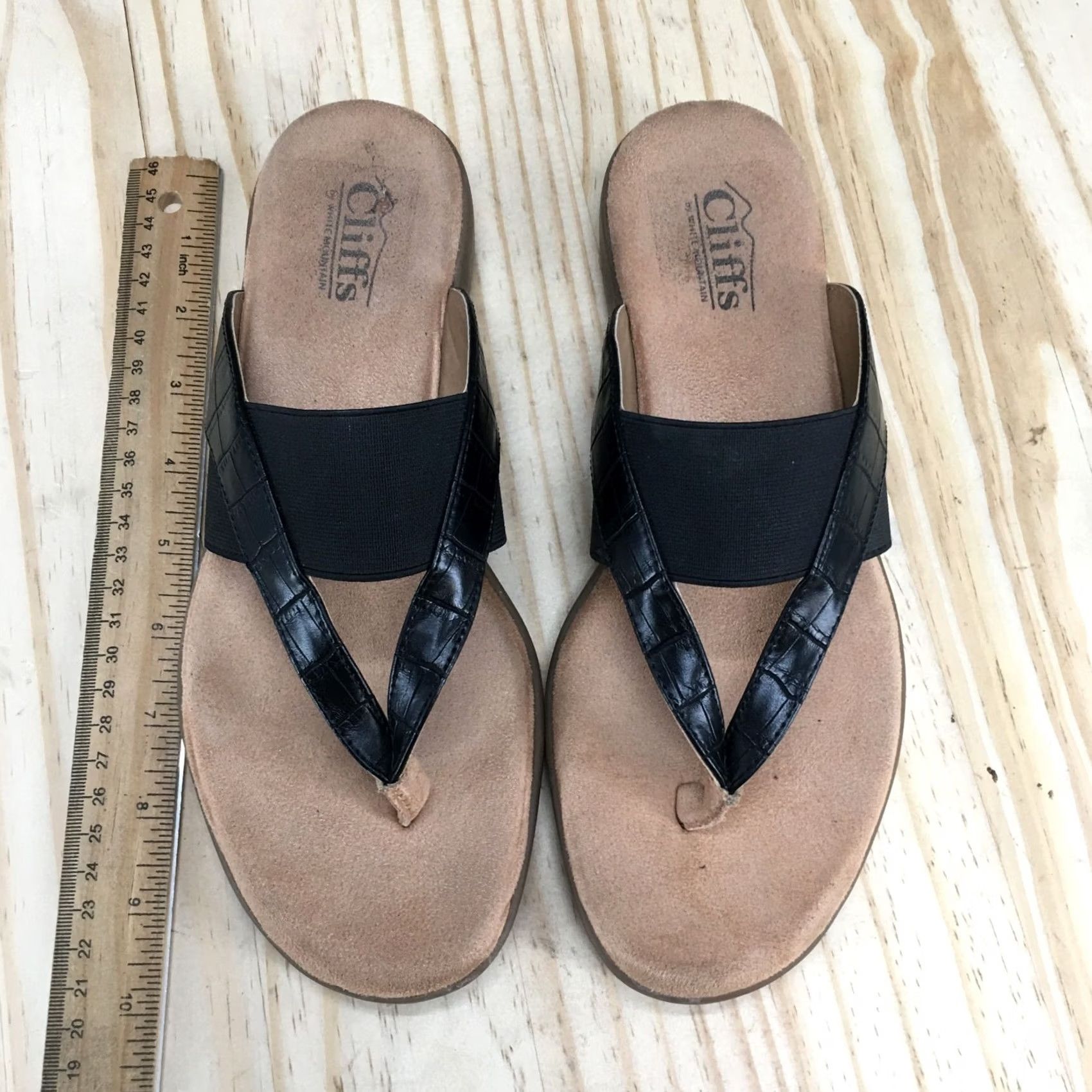 Vintage Cliffs by White Mountain Sandals Womens 8M Bumble Thong Black Faux Leather Wedge Size US 8 / IT 38 - 6 Thumbnail