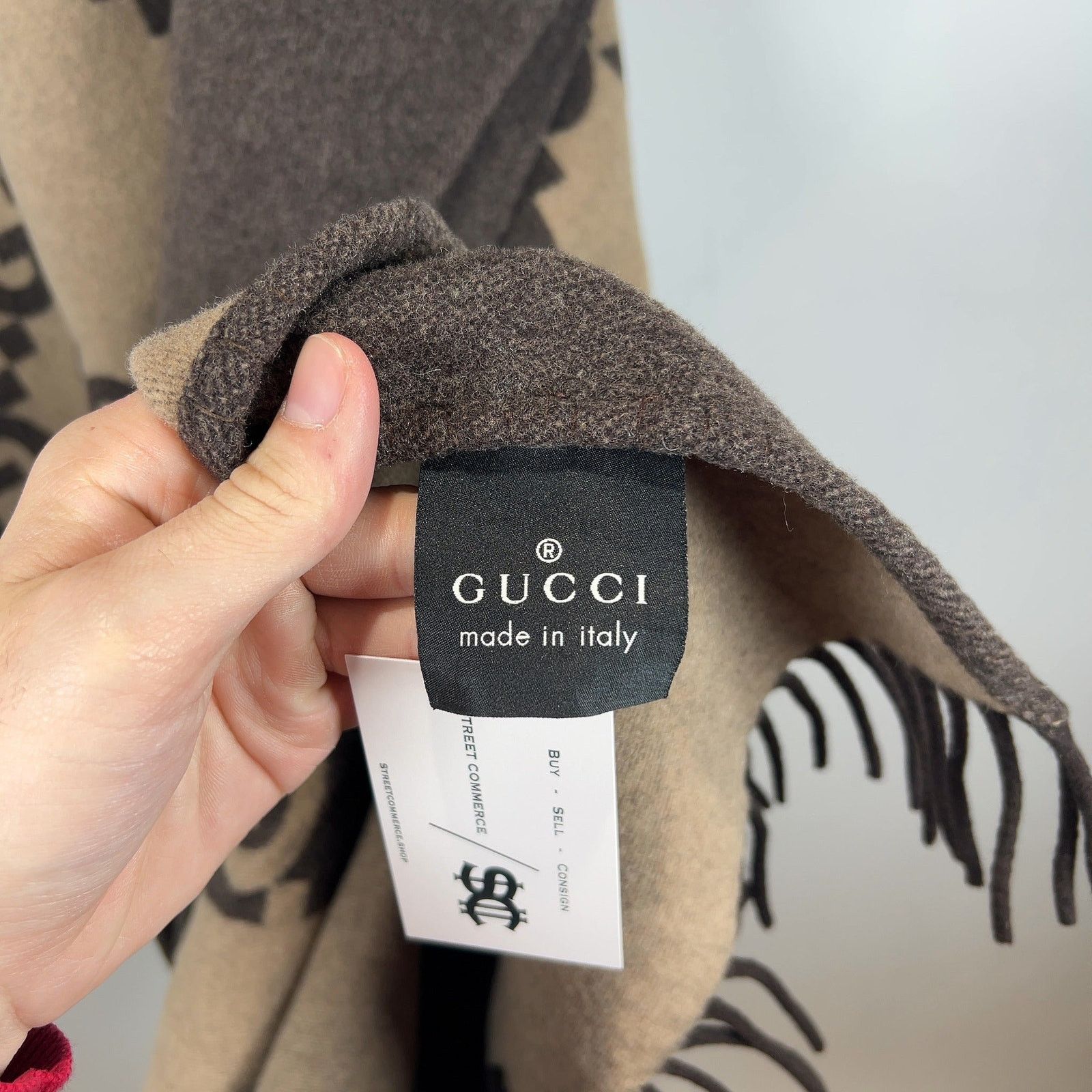Gucci Gucci GG Wool Blend Throw Blanket Size ONE SIZE - 3 Thumbnail