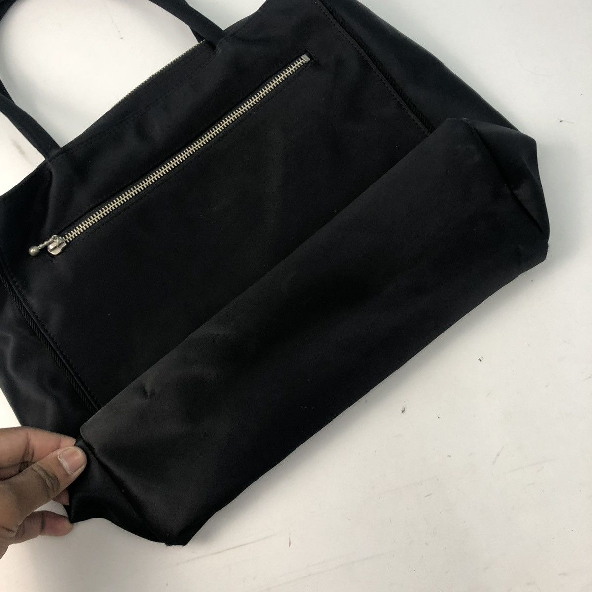 Katharine Hamnett London ‼️LASTDROP‼️ KATHERINE HAMNETT LONDON NYLON TOTE BAG Size ONE SIZE - 4 Thumbnail