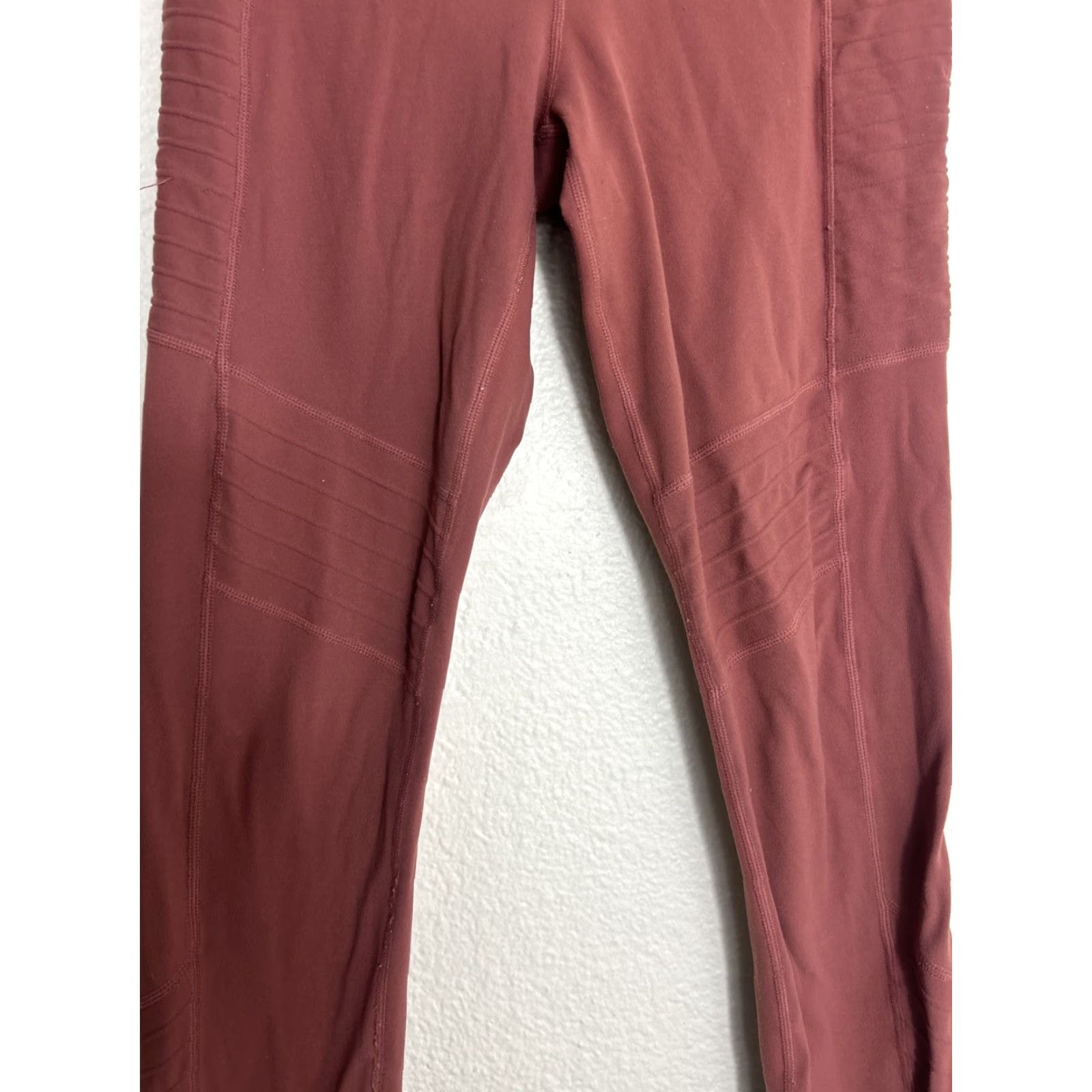 Athleta Athleta Women's S Leggings Moto Tight Stash Pocket Powervita Red Rust Ankle Activewear Women Cgas? Size 28" / US 6 / IT 42 - 3 Thumbnail
