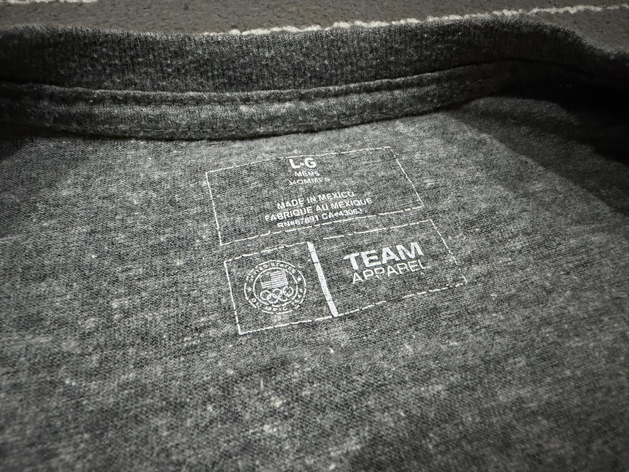 USA Olympics United States Olympic training center M 2194 Size US M / EU 48-50 / 2 - 4 Thumbnail