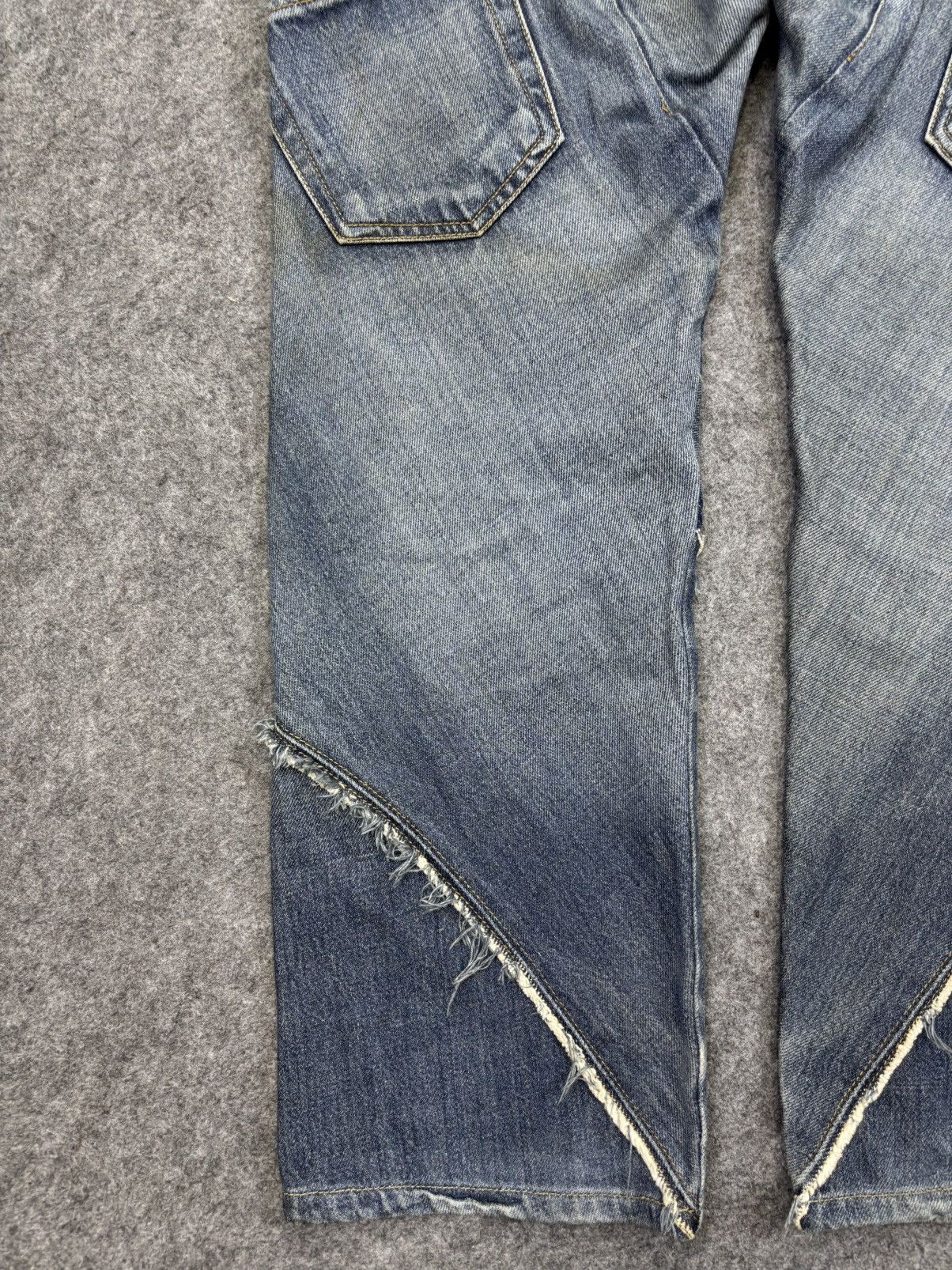 20471120 Archival AW2000 20471120 PAPER RECYCLED DENIM F773 Size US 32 / EU 48 - 20 Thumbnail