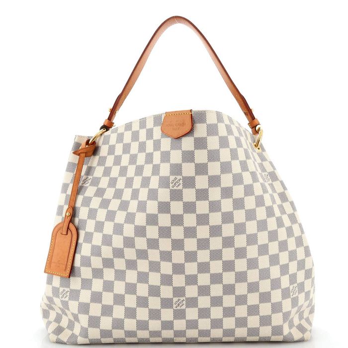 Graceful leather handbag Louis Vuitton White in Leather - 30686473