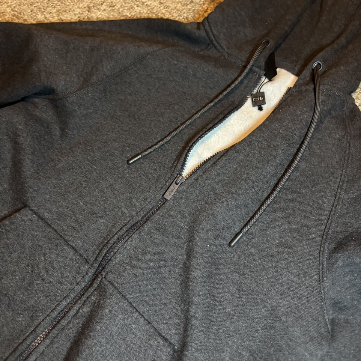 Other Black zip up-hoodie Size US M / EU 48-50 / 2 - 3 Thumbnail