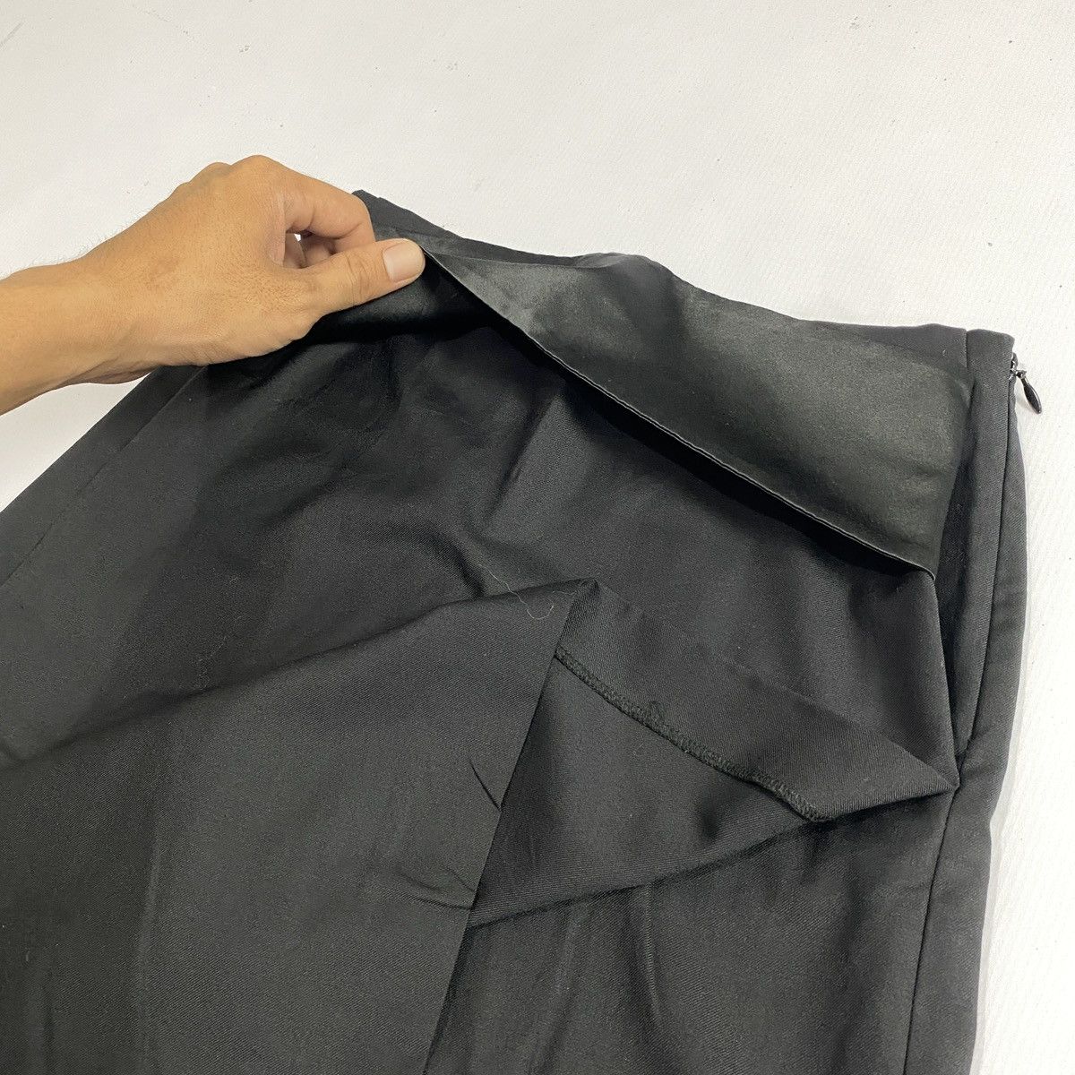 Givenchy Vintage Givenchy Skort Wool Size 26" / US 2 / IT 38 - 4 Thumbnail