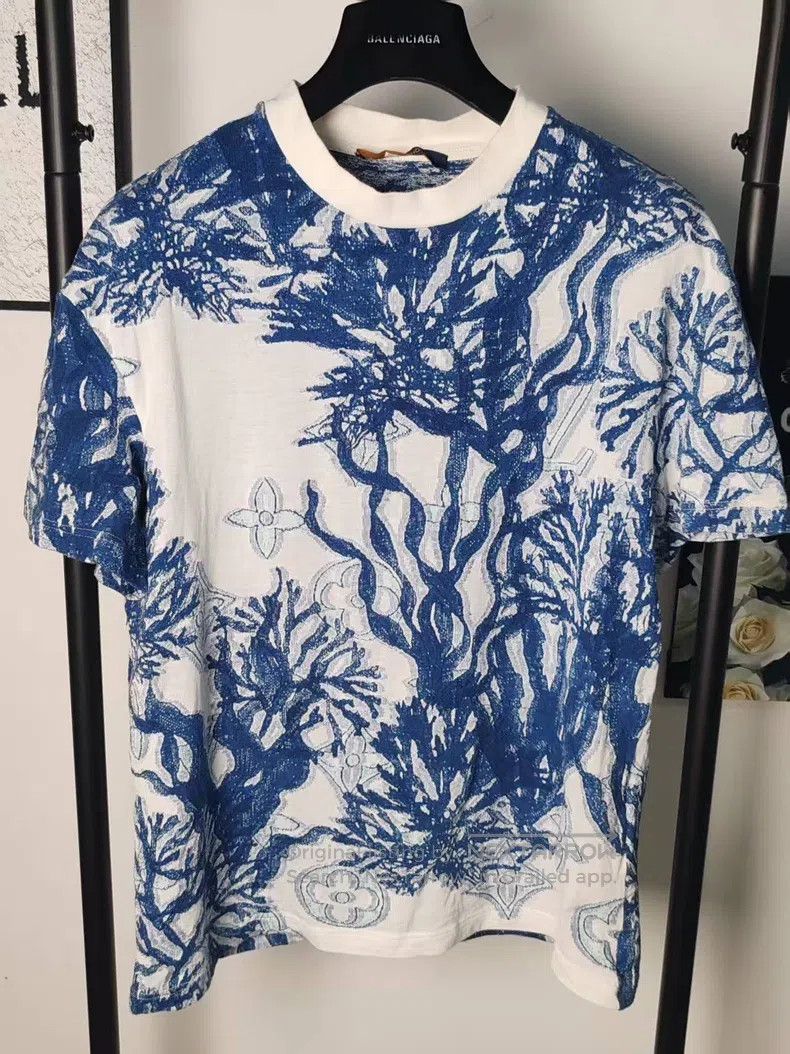 Louis Vuitton Louis Vuitton Three-flower full print short sleeve Size US S / EU 44-46 / 1 - 1 Thumbnail