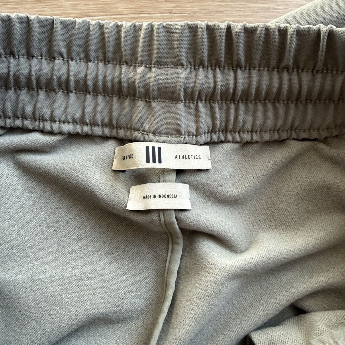 Adidas × Fear of God Adidas Fear of God Athletics Relaxed Trousers Clay Size US 30 / EU 46 - 3 Thumbnail