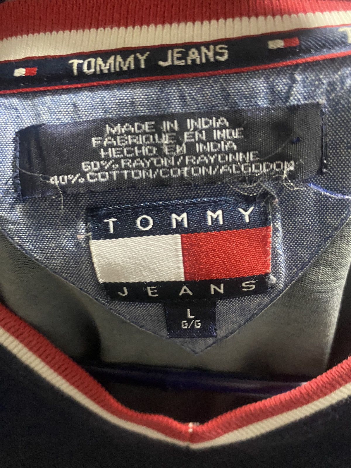 Tommy Hilfiger × Tommy Jeans × Vintage Navy Tommy Jeans V-neck Jersey Size US L / EU 52-54 / 3 - 5 Thumbnail