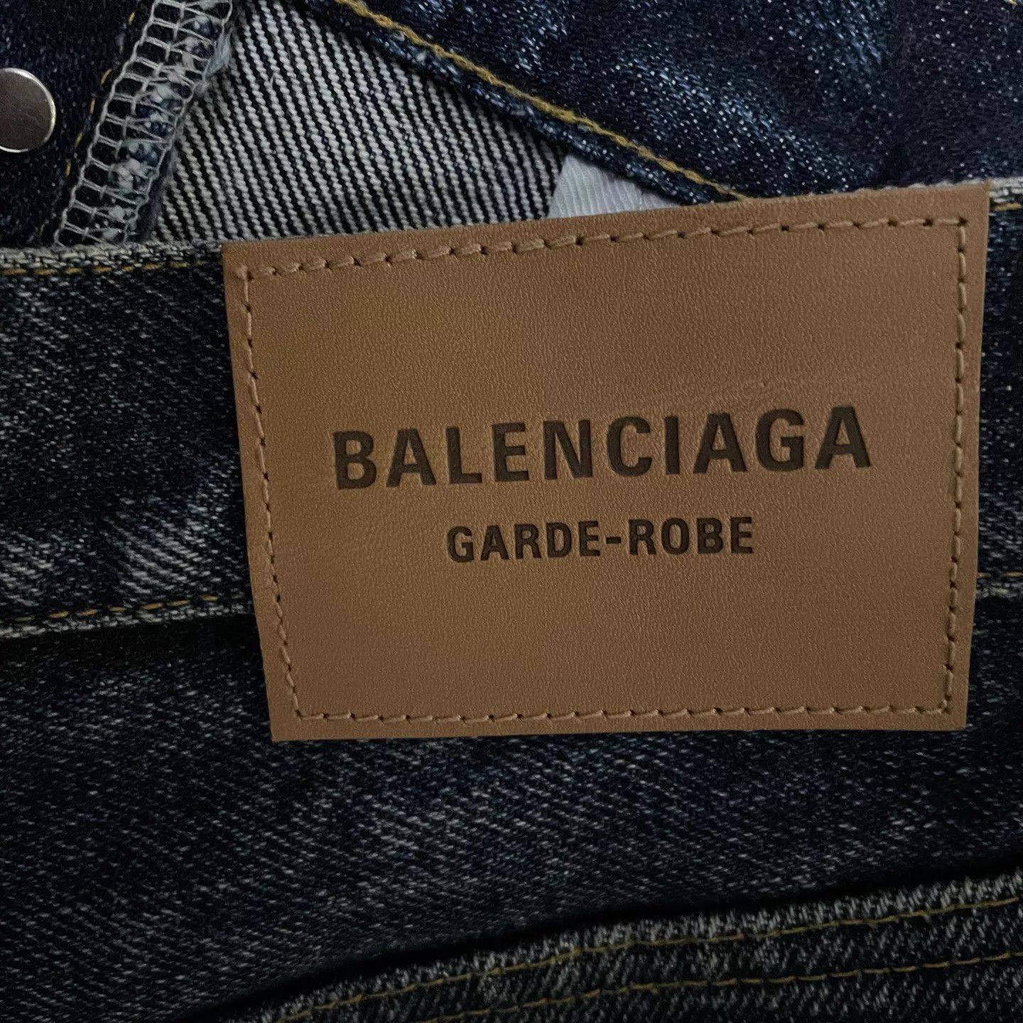 Balenciaga Balenciaga Garde-robe 23SS Vintage Loose Men's Denim 30 Size US 30 / EU 46 - 3 Thumbnail