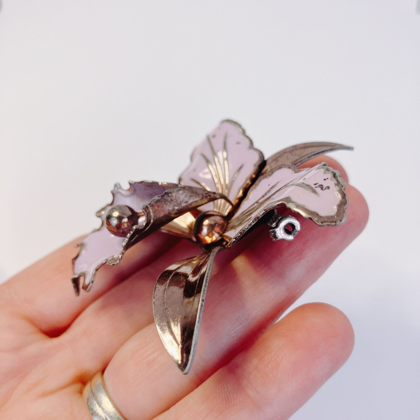 Vintage Vintage Large Enamel Tropical Flower Brooch Mid Century Pin Size ONE SIZE - 5 Thumbnail