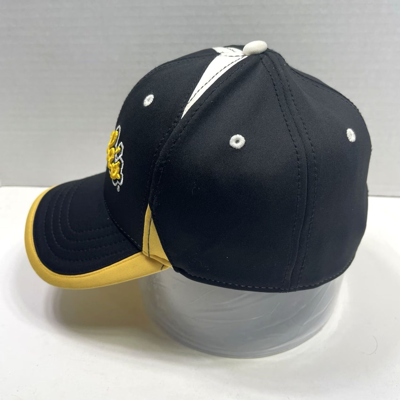 Vintage Cabela's Ball Cap Hat One Size Baseball Cap Outdoor Mens Green Yellow Fitted Adjustable Strap cap hat, Baseball Cap, 1961 theme Size ONE SIZE - 3 Thumbnail