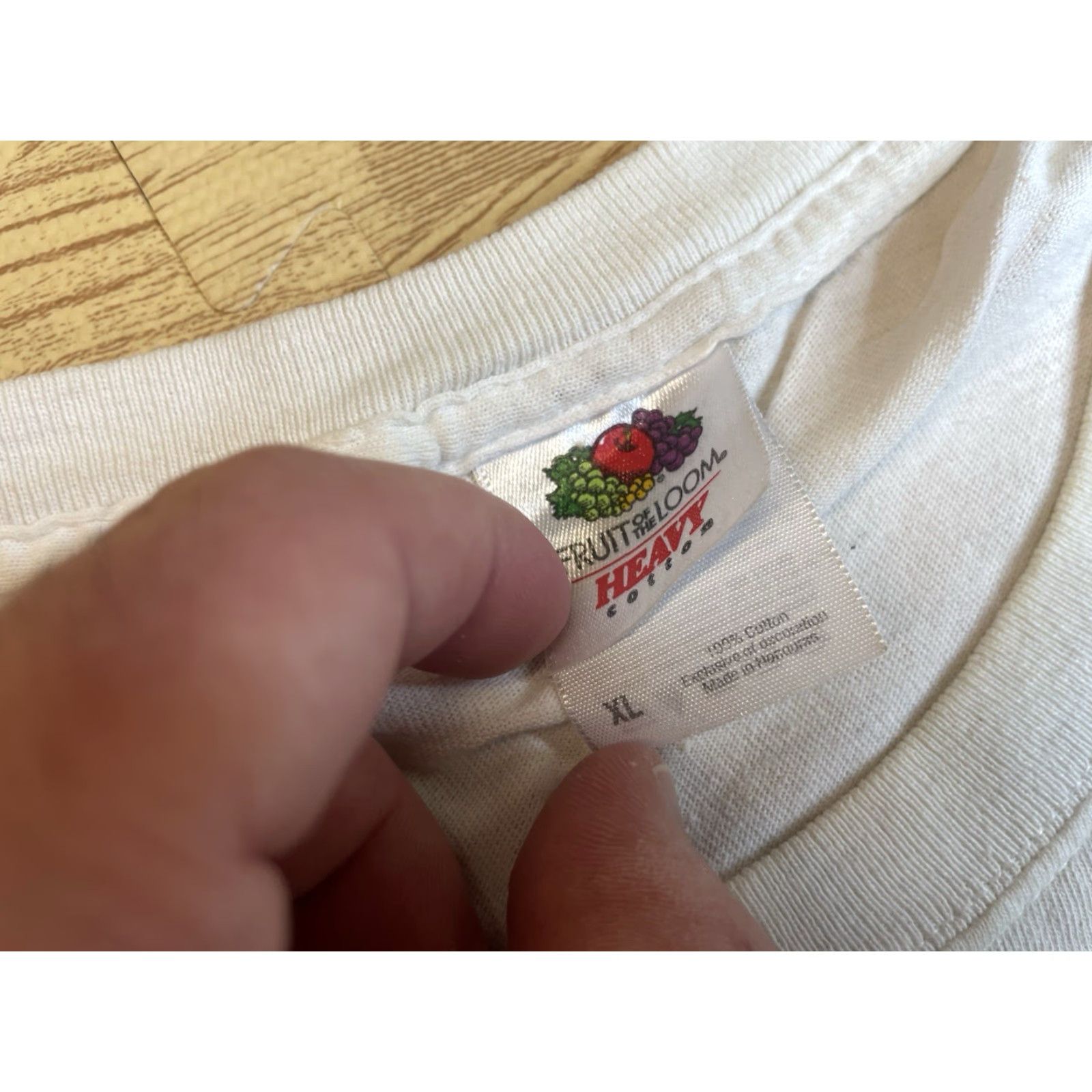 Fruit Of The Loom 2011 Grateful Dead Warwick Winery Tribute Concert T Shirt Adult 2XL Vintage White Cotton Fruit of the Loom Men Short Sleeve Crew Neck Graphic Print Size US XXL / EU 58 / 5 - 6 Thumbnail