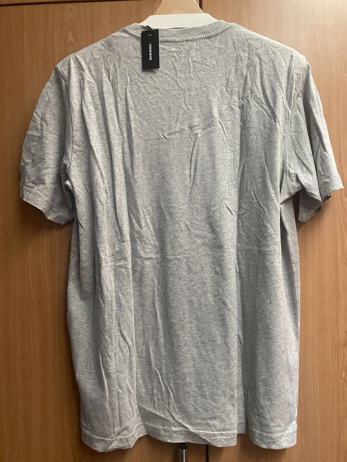 Diesel DIESEL Misspelled Logo Limited Edition tee BNWT Size US M / EU 48-50 / 2 - 4 Thumbnail