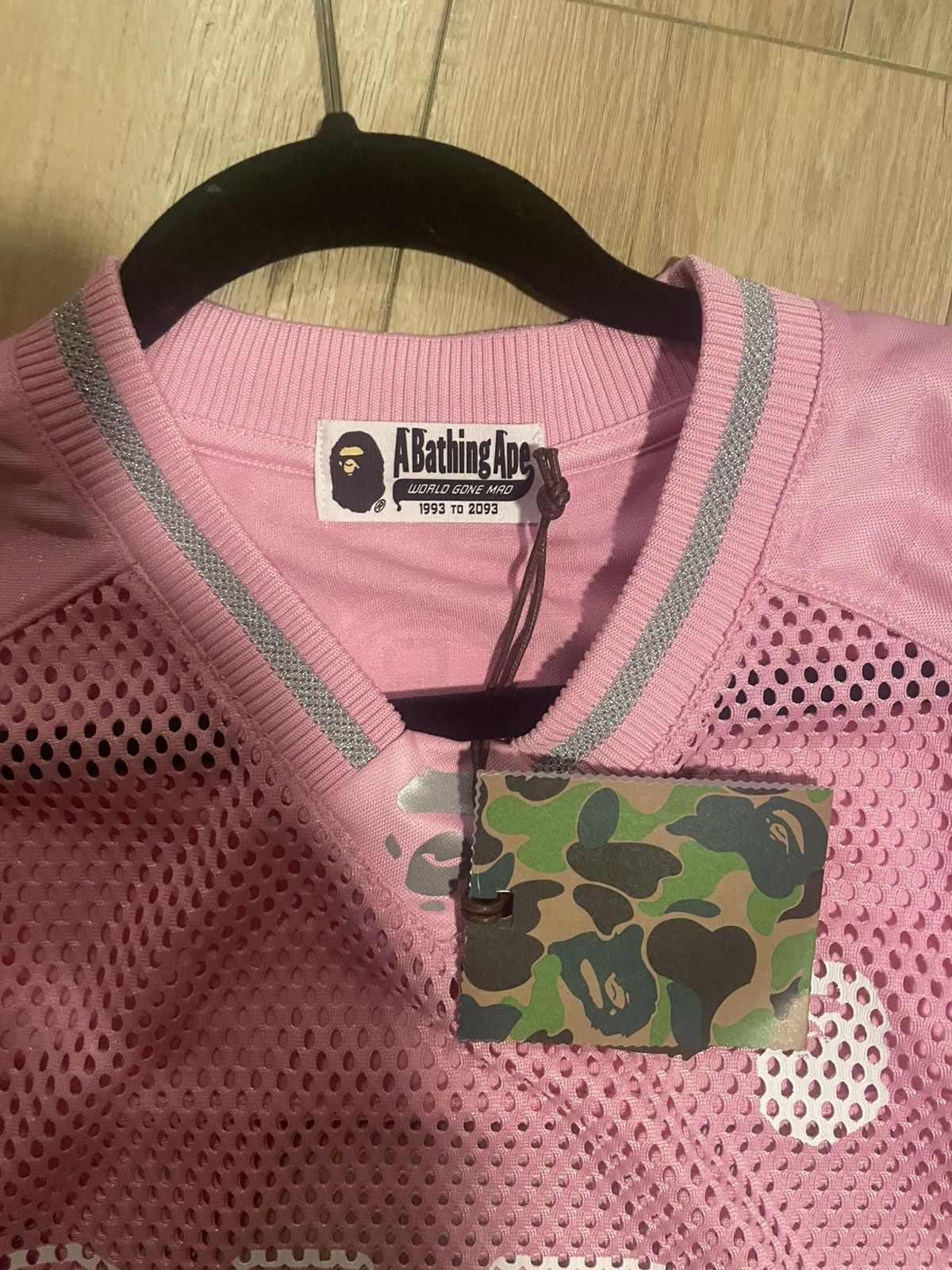 Bape Pink camo bape jersey longsleeve size L BRAND NEW Size US L / EU 52-54 / 3 - 7 Thumbnail