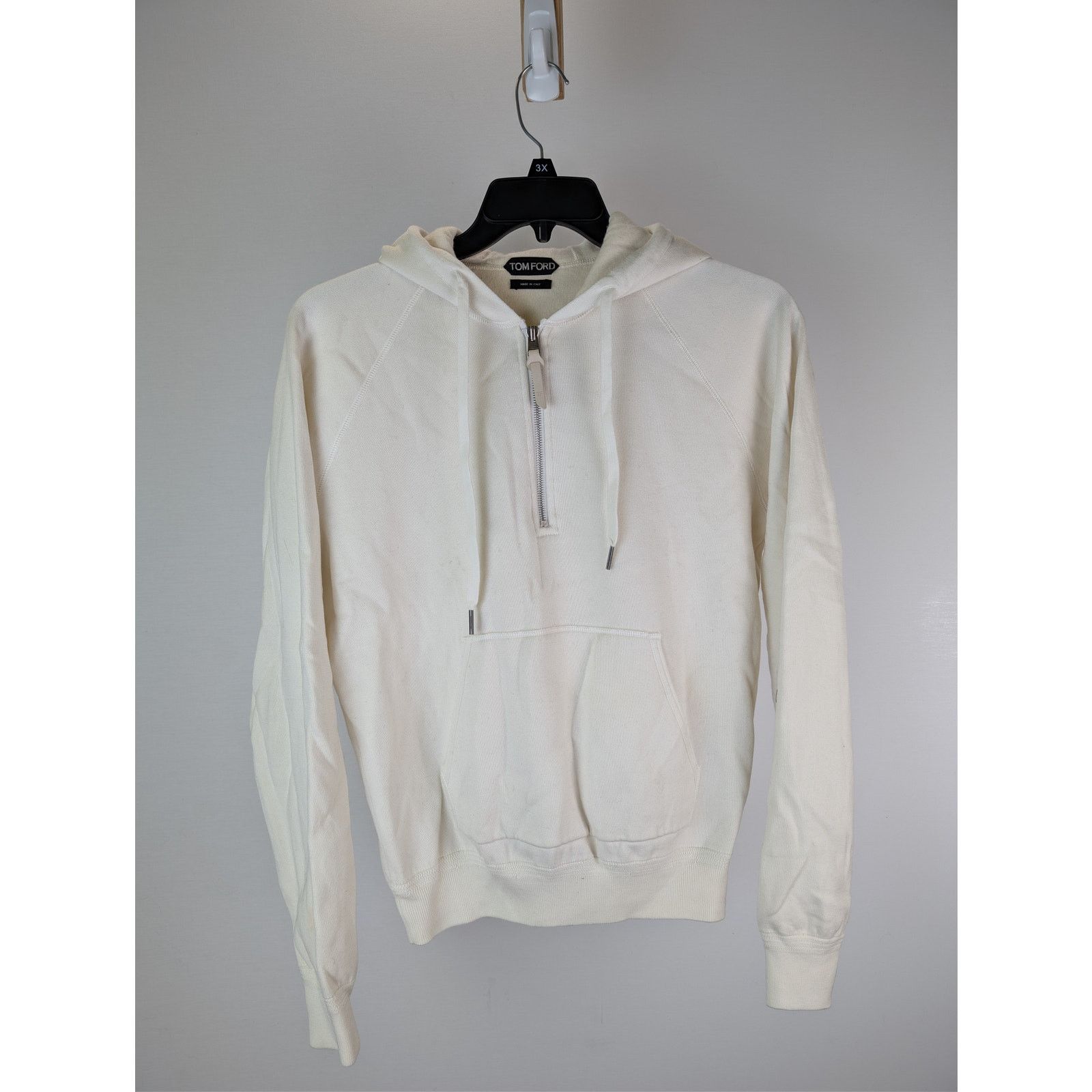 Tom Ford o1rshd1 CC20 quarter-zip hoodie in a light beige Size US M / EU 48-50 / 2 - 8 Thumbnail