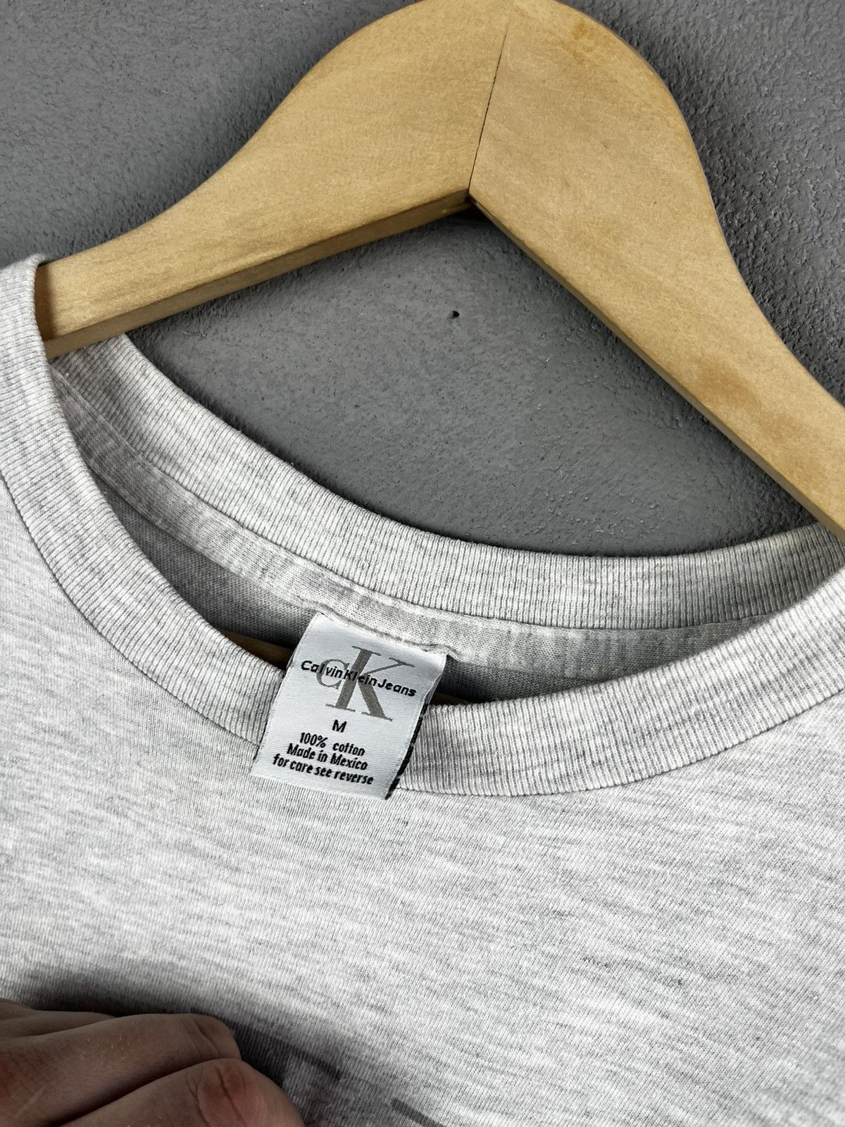 Calvin Klein Calvin Klein Jeans center logo t shirt vintage 90s Size US M / EU 48-50 / 2 - 2 Thumbnail
