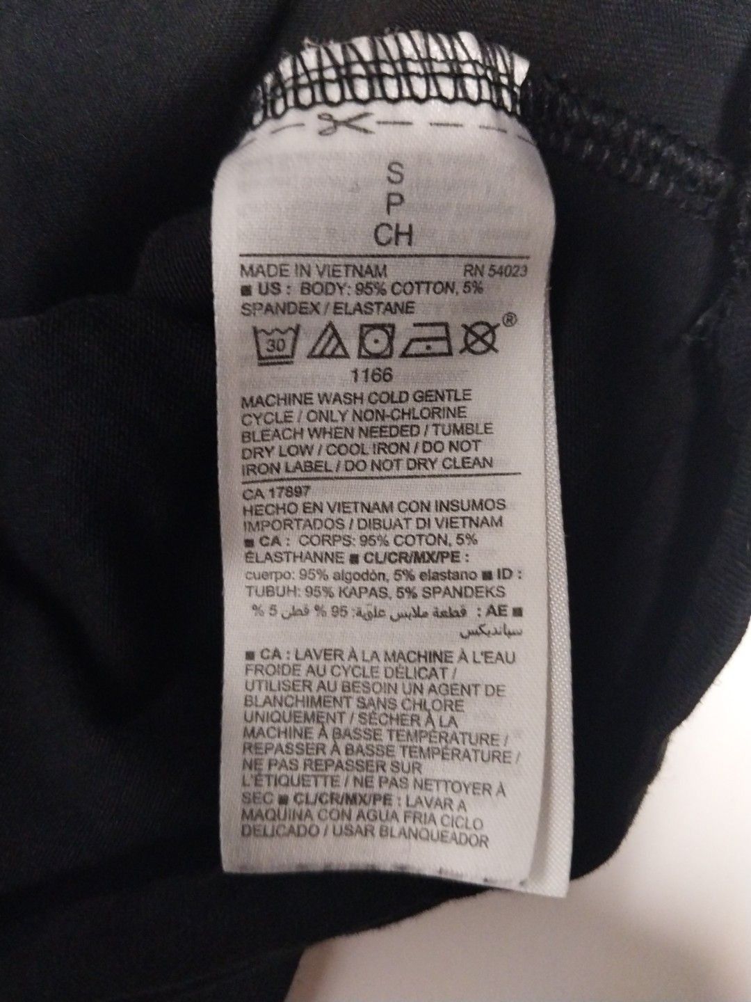 Old Navy Old Navy Womens Size Small Black First Layer Tank Top Size S / US 4 / IT 40 - 4 Thumbnail
