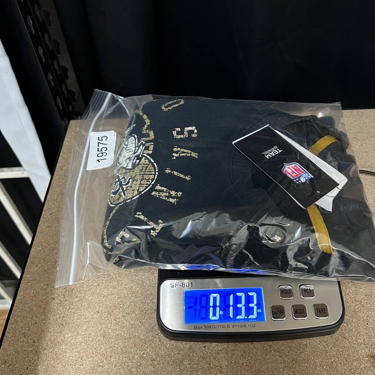 Nike Nike Dri-Fit Shirt Men Medium New Orleans Saints NFL New M Size US M / EU 48-50 / 2 - 8 Thumbnail