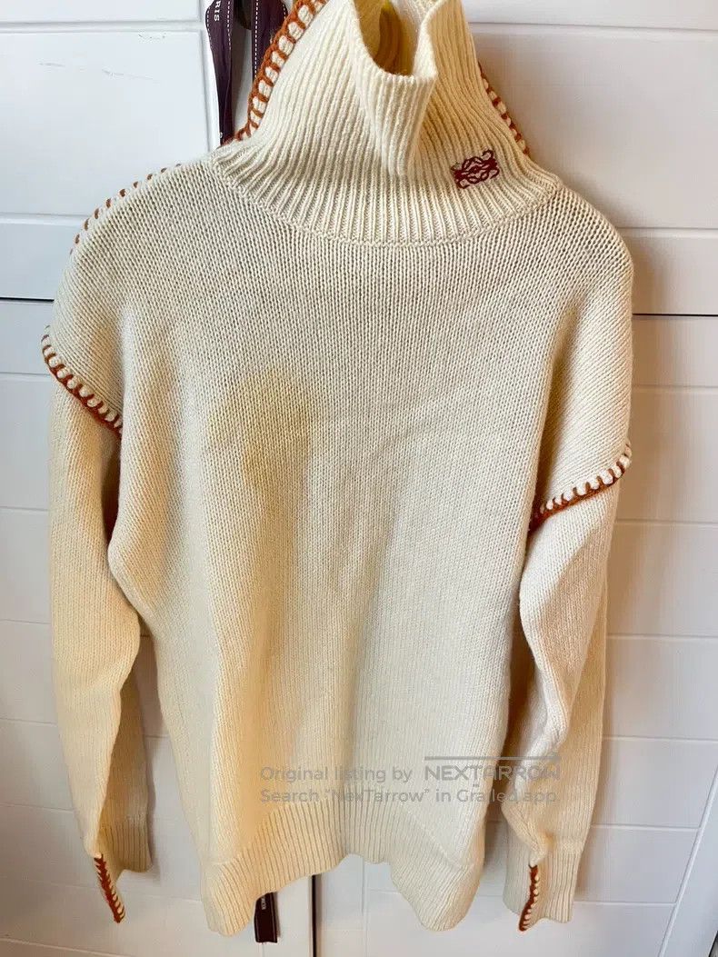 Loewe Loewe Wool High-Neck Sweater Size S / US 4 / IT 40 - 1 Thumbnail